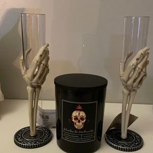 Brand New Halloween Decoration Bundle candle no longer available.